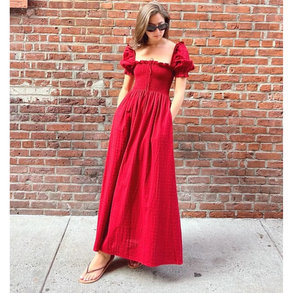 Hill House Home The Scarlett Nap Dress - Chili Red Textured Clip Dot